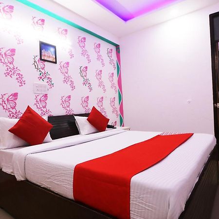 Hotel O Aaradhya Residency Noida Dış mekan fotoğraf